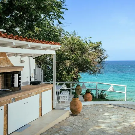 Bala - Seaside Luxury Villa! 别墅 *