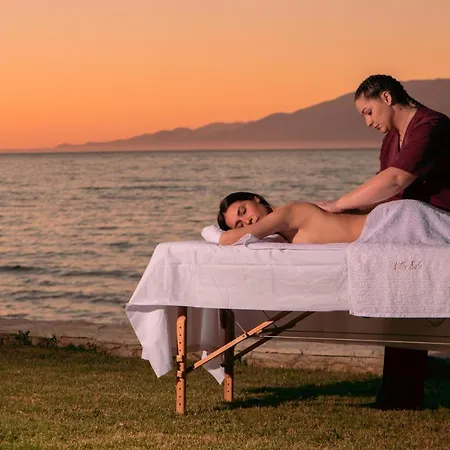 Bala - Seaside Luxury Villa!