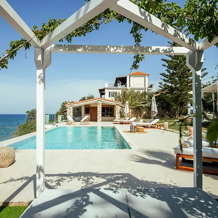 Bala - Seaside Luxury Villa!